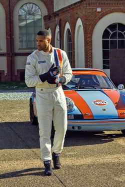 Sparco x Gulf : la collaboration qui unit l'histoire, le design et la passion du sport automobile