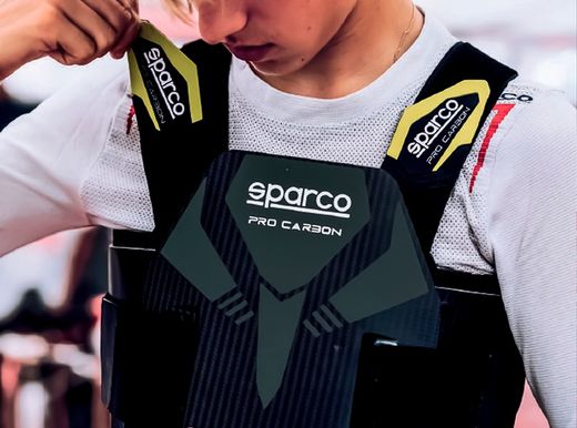 ACCESORIOS PARA KARTING