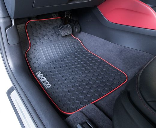 TAPIS DE VOITURE SPARCO NOIR ET ROUGE