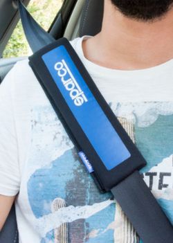 COUVRE VOLANT + 2 PLAQUETTES SPARCO