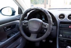 COUVRE VOLANT + 2 PLAQUETTES SPARCO NOIRES ET GRISES